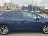 Toyota Auris-11