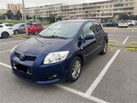 Toyota Auris-4