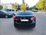 Hyundai Elantra-2
