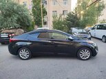 Hyundai Elantra-4