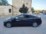 Hyundai Elantra-6