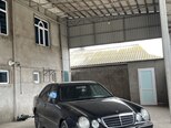 Mercedes E 200-4