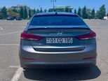 Hyundai Elantra-3