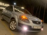 Kia Rio-4