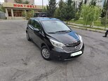 Nissan Note-8