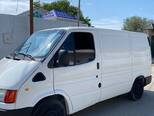 Ford Transit-2