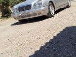 Mercedes E 240-2