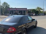 Mercedes E 240-4