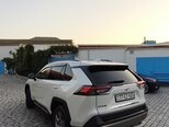 Toyota RAV4-9