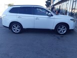 Mitsubishi Outlander-5