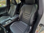 Lexus IS 200t-10