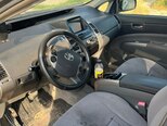 Toyota Prius-7
