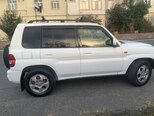 Mitsubishi Pajero io-5