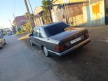 Mercedes 250 D-9
