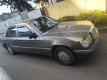 Mercedes 250 D-6