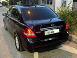 Nissan Tiida-10