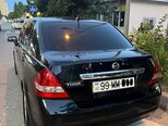 Nissan Tiida-7