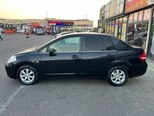 Nissan Tiida-11
