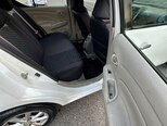 Nissan Sunny-7