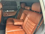 Volkswagen Touareg-13