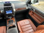 Volkswagen Touareg-20