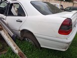 Mercedes C 200-8