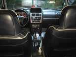 Mitsubishi Pajero io-6