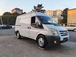 Ford Transit-12