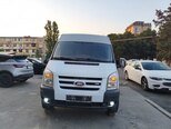 Ford Transit-14