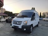 Ford Transit-16