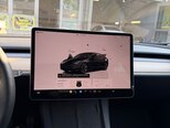 Tesla Model 3-8