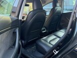 Tesla Model 3-6