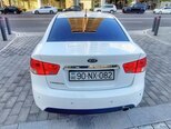 Kia Cerato-4