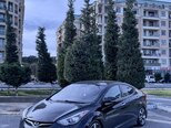 Hyundai Elantra-8