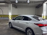 Hyundai Accent-4