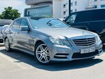 Mercedes E 220-1