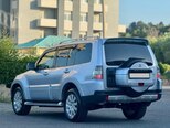 Mitsubishi Pajero-13