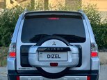 Mitsubishi Pajero-10