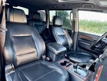Mitsubishi Pajero-15