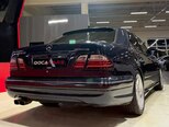 Mercedes E 240-6