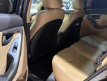 Hyundai Elantra-18