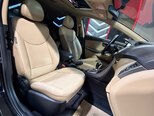 Hyundai Elantra-13