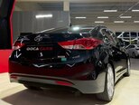 Hyundai Elantra-9