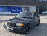 Mercedes 190-1
