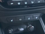 Hyundai Accent-12