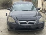 Nissan Altima-1