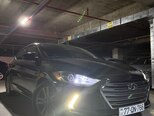 Hyundai Elantra-3