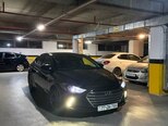 Hyundai Elantra-10