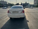 Nissan Sunny-3