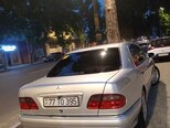 Mercedes E 320-2